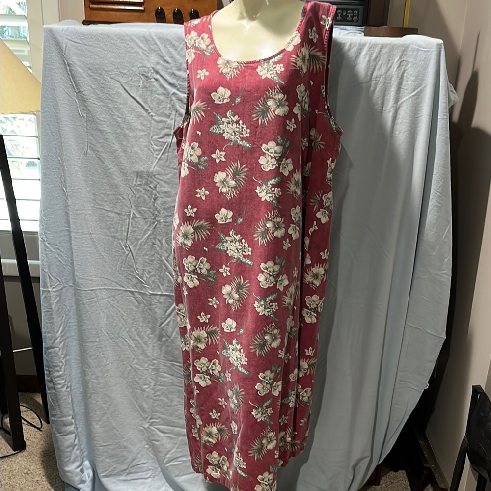 Floral Sleeveless Dress in Red and White